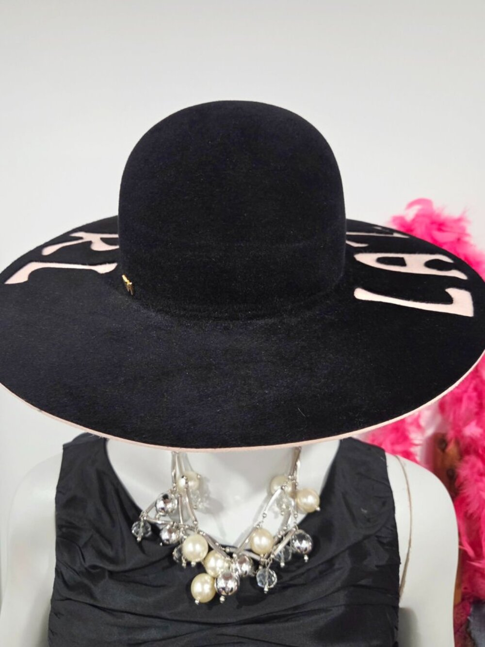 Rare MiniMe Paris Lazy Girl Felt Hat, Statement Avant Garde piece, size M 57/58